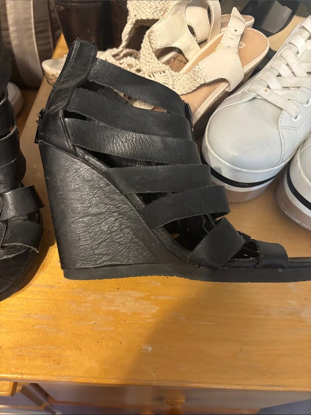 Women's Black Strappy Buckle Sandals